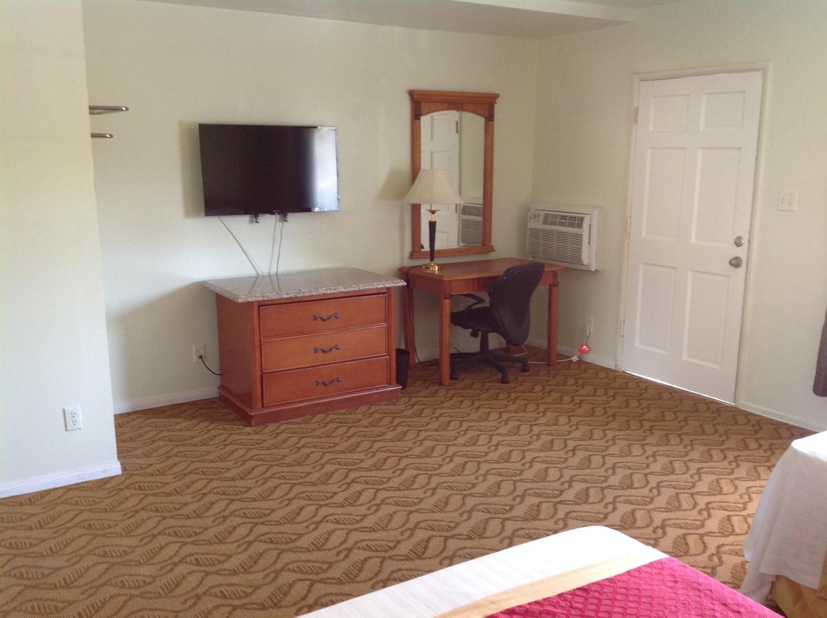 Elsinore Hotsprings Motel Lake Elsinore Ngoại thất bức ảnh